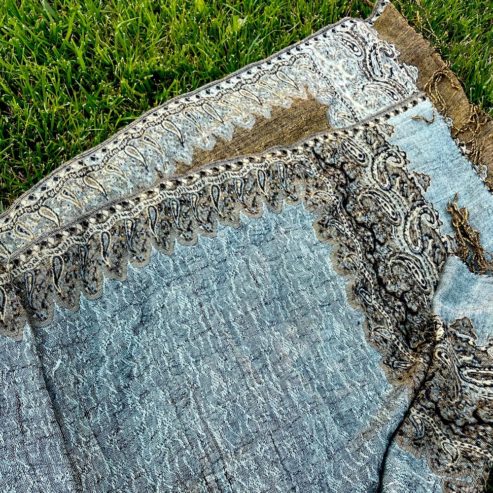 Very nice green Grey scarf hijab wrap